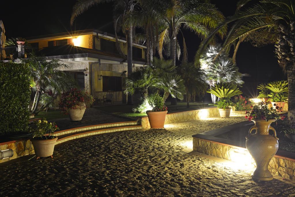 Complesso Turistico Ricettivo L'Oasi Del Golfo Di Salerno Apartment Battipaglia Exterior photo