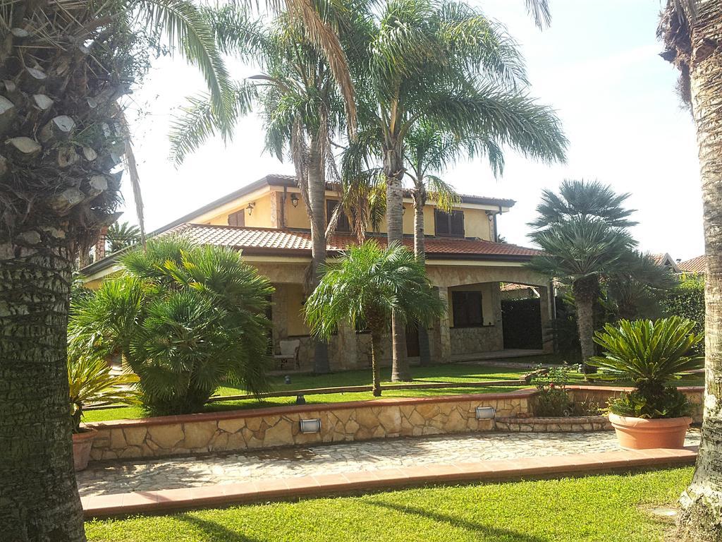 Complesso Turistico Ricettivo L'Oasi Del Golfo Di Salerno Apartment Battipaglia Exterior photo